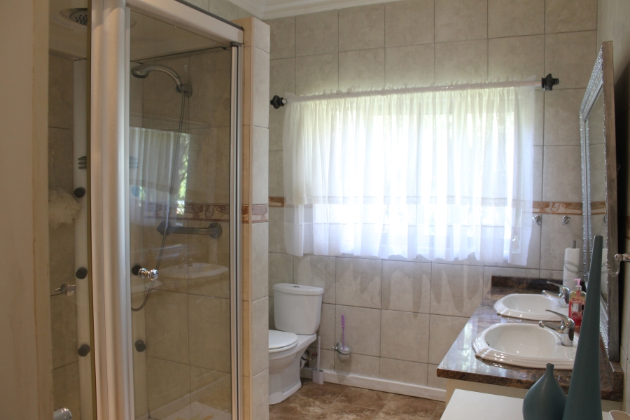 4 Bedroom Property for Sale in Kshane North West